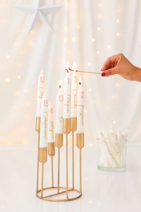 Calendário do Advento de velas com 25 velas finas numeradas e personalizadas
