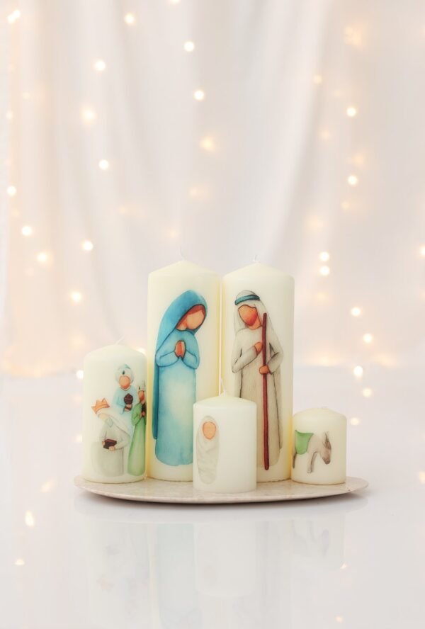 Presépio de Natal artesanal em velas pintadas à mão com Sagrada Família, Reis Magos e Burrinho